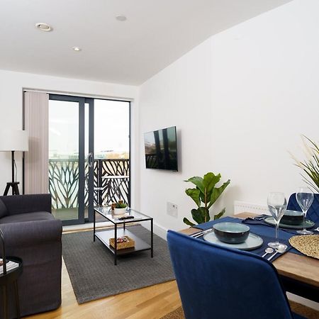 1 Bed Flat Near Canary Wharf, O2 Appartamento Londra Esterno foto